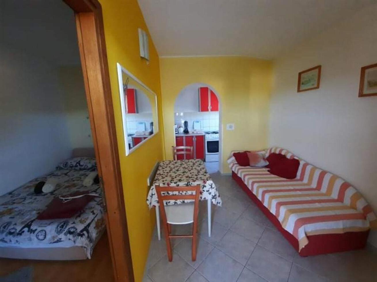 Apartments Robi- Swimming Pool And Beautiful Garden Kampor Dış mekan fotoğraf